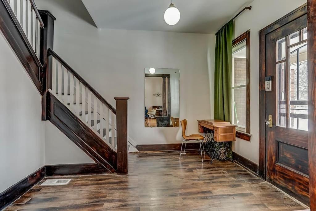 הוילה דטרויט Luxe Mid-Century Styled Historic Townhouse #1 מראה חיצוני תמונה
